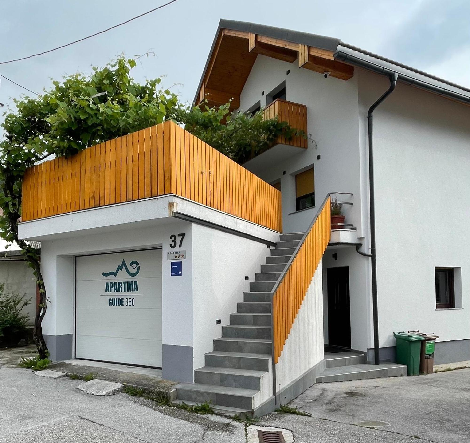 Apartma Guide 360 ボヴェツ エクステリア 写真